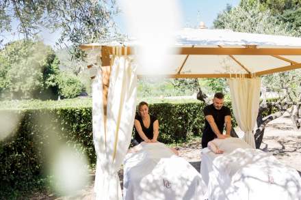 Hostellerie de l’Abbaye de la Celle - Hôtel 5 étoiles Var - Massages duo