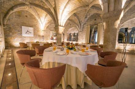 Hostellerie de l’Abbaye de la Celle - Hôtel 5 étoiles Var - Salle Capitulaire